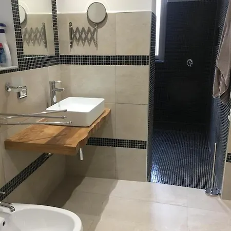 Dost Apartment Palermo Exterior photo